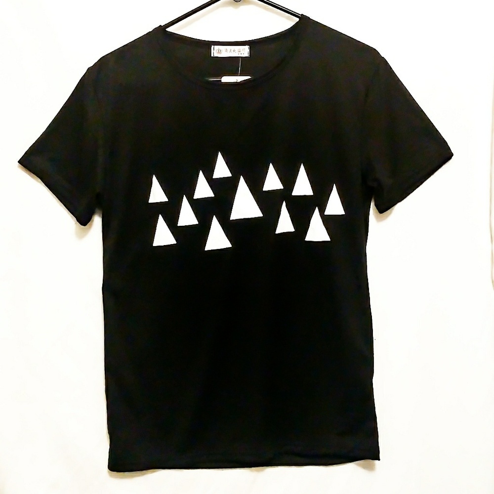 NWT Men's T Shirt